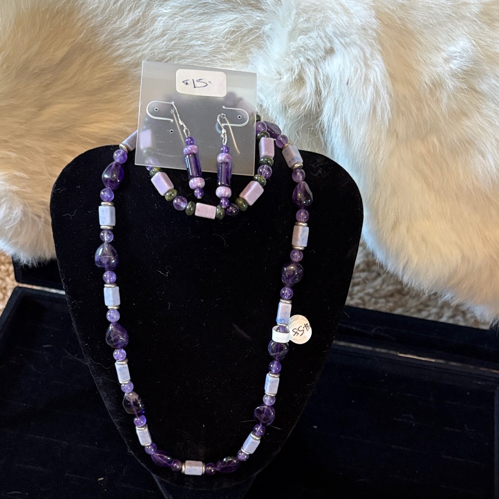 Elegant Purple semi precious Beaded Necklace and Earring Set